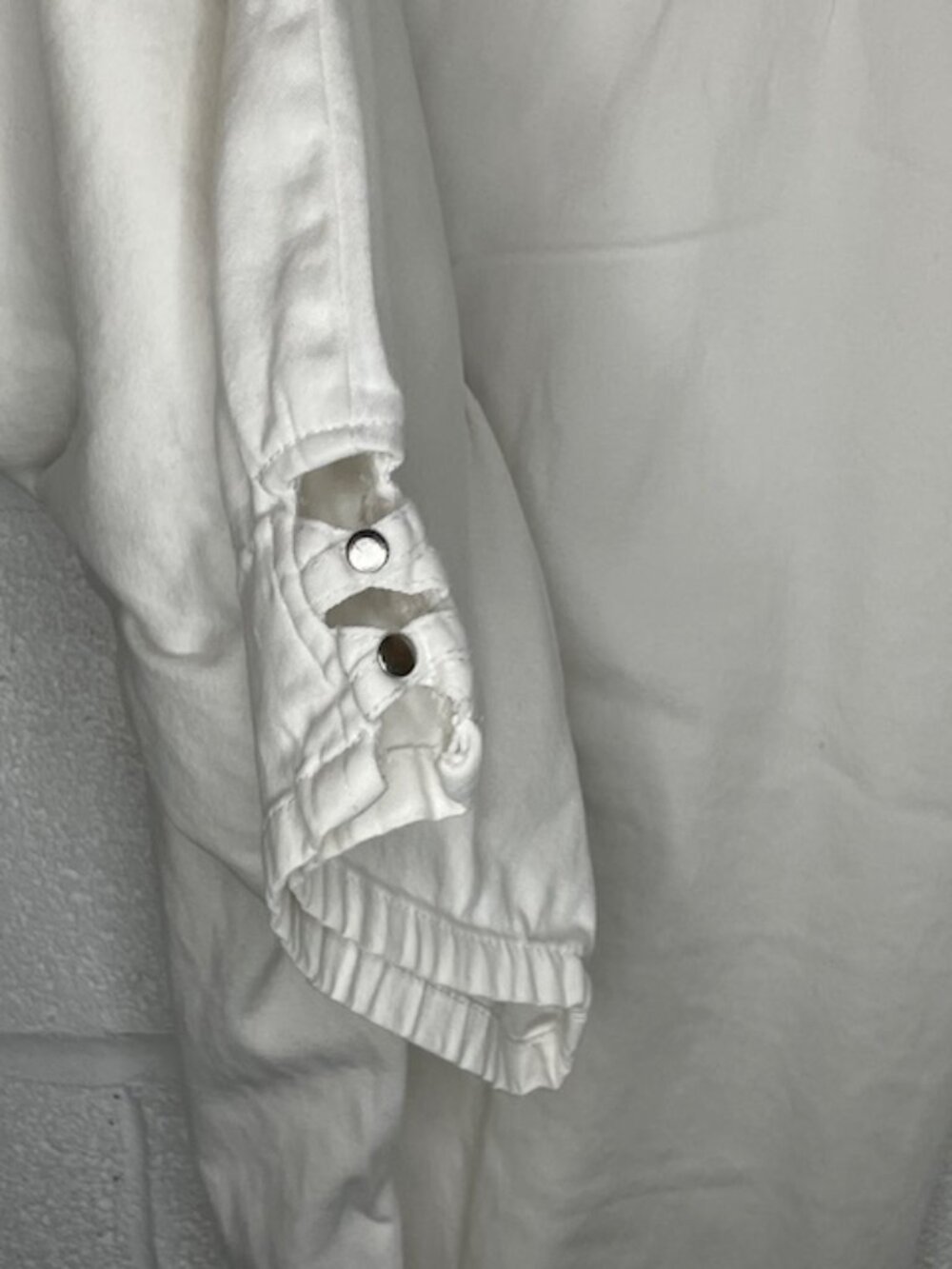 Croft & Barrow Knee-Length Shorts - Picture 3 of 4